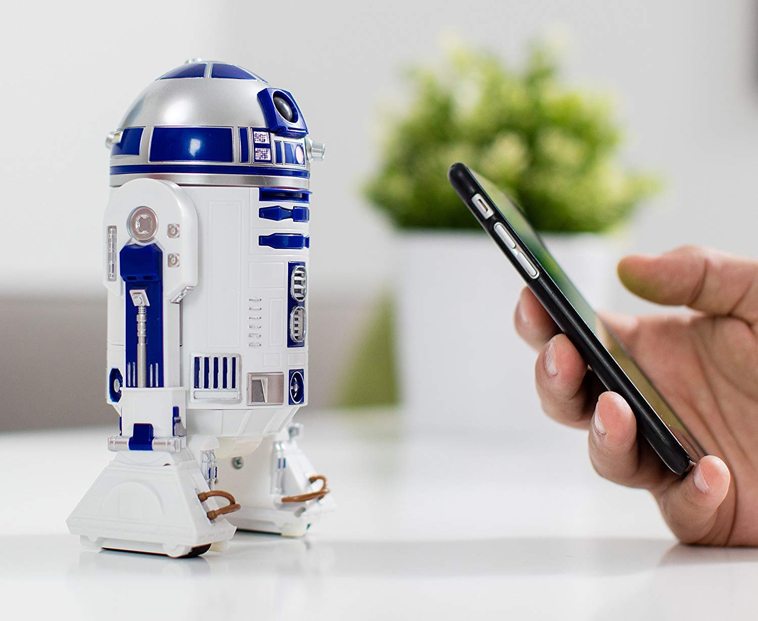 STAR WARS Sphero R2D2 App Controlled Droid - White/Blue, Model R201ROW