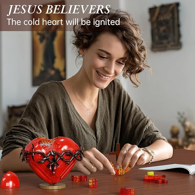 Jesus Heart Building Set,Sacred Heart Model Compatible with Lego,Bible Themed Christian Decorative Items,Religious Gift for Adults or Women(667 PCS)