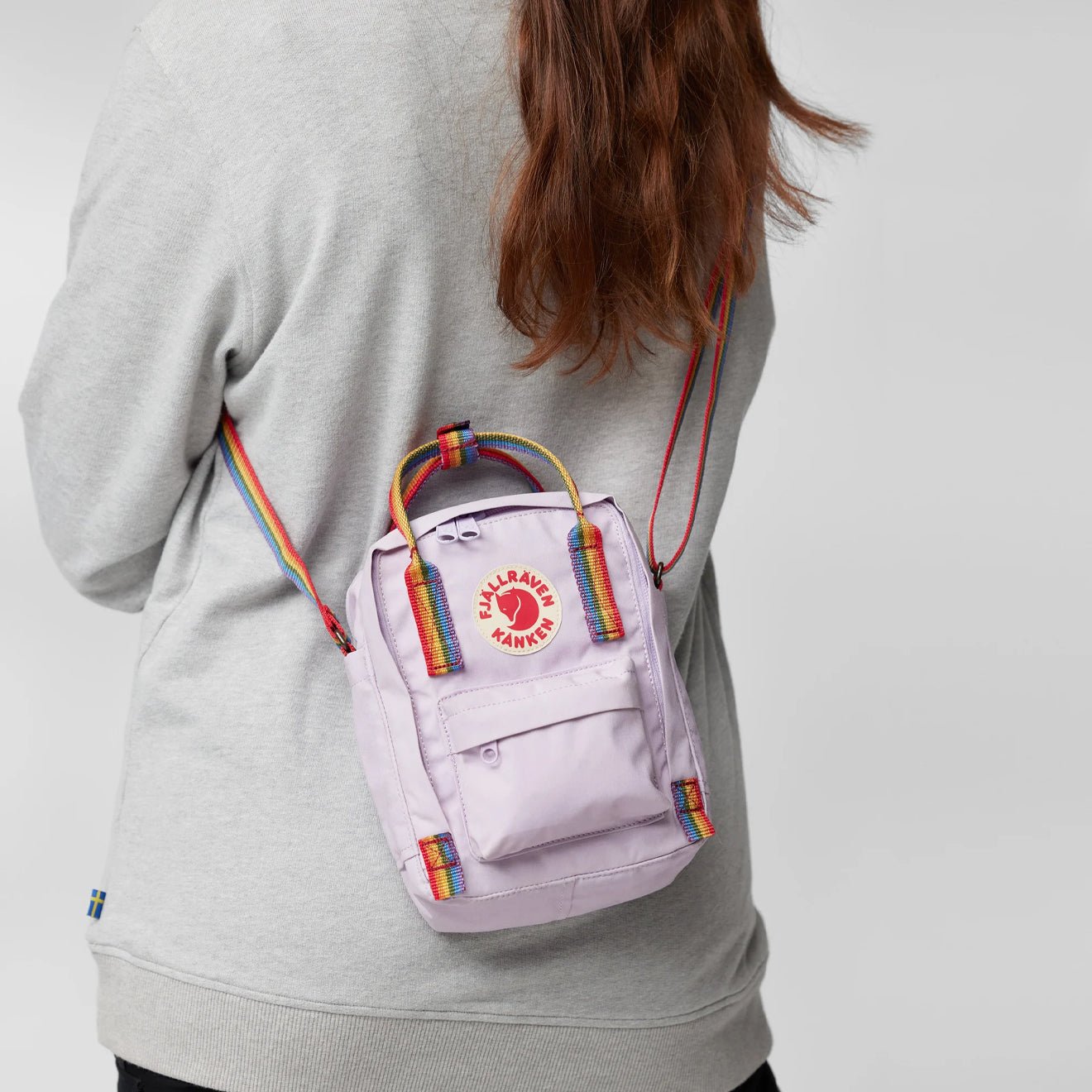 Fjallraven Kanken Rainbow Sling Black and red stripes