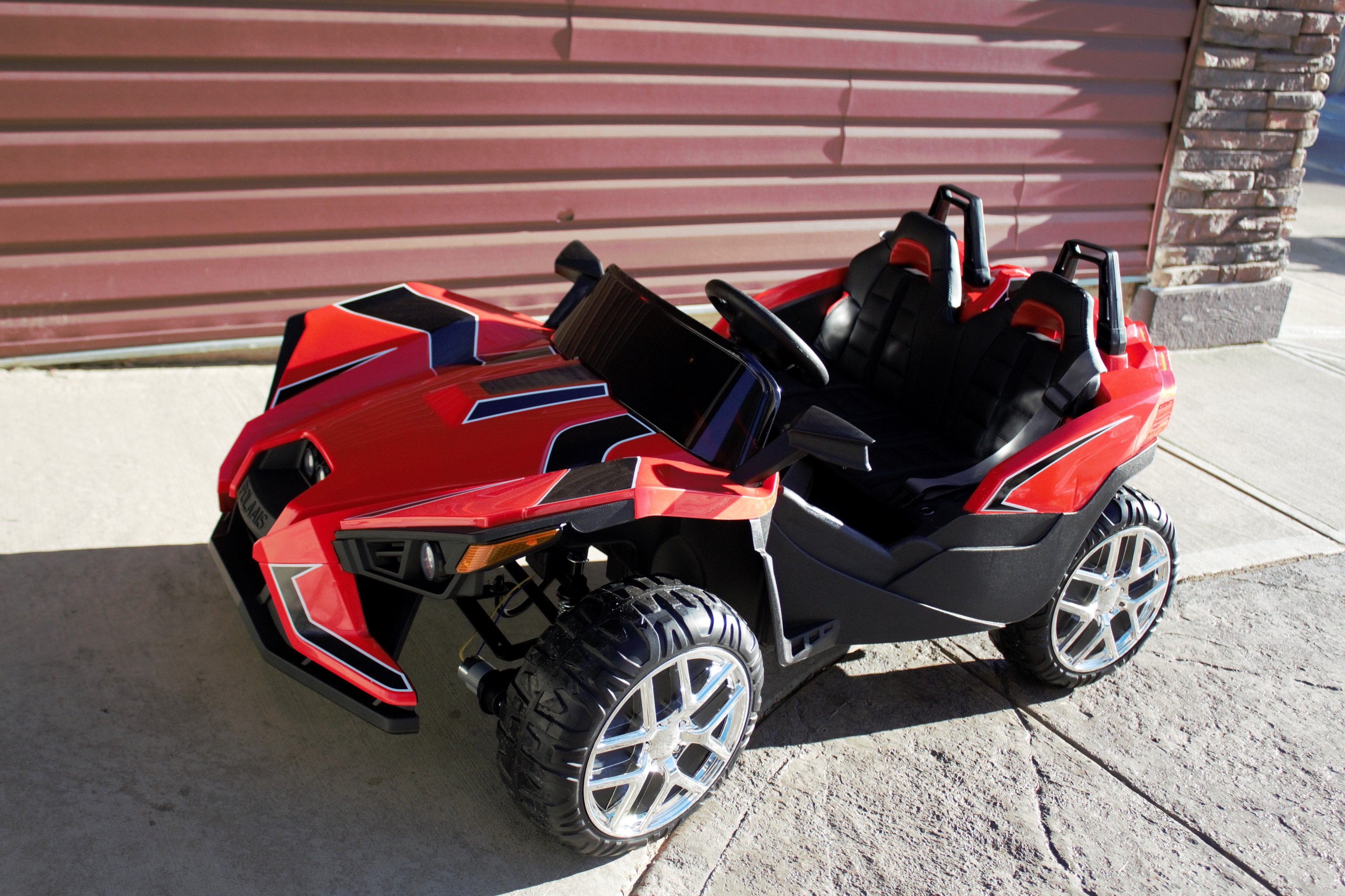 POLAAIS SLINGSHOT red