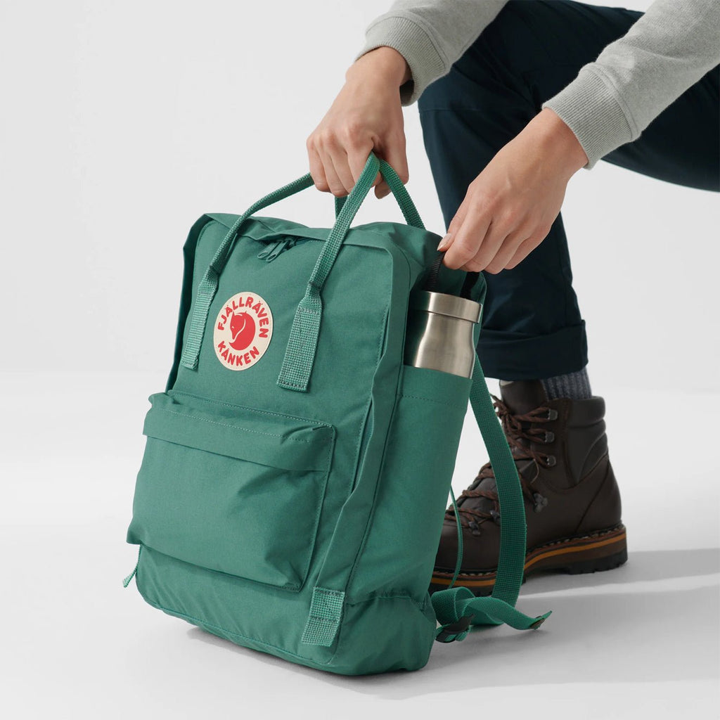 Fjallraven Kanken Classic Backpack Chalk Rose