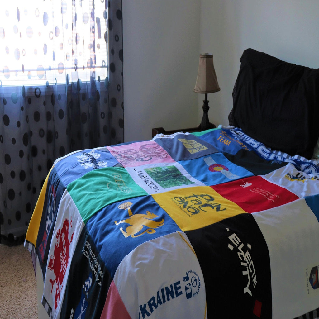 Custom Blankets made from tshirts, sweaters, jerseys and other shirts with Fleece backing