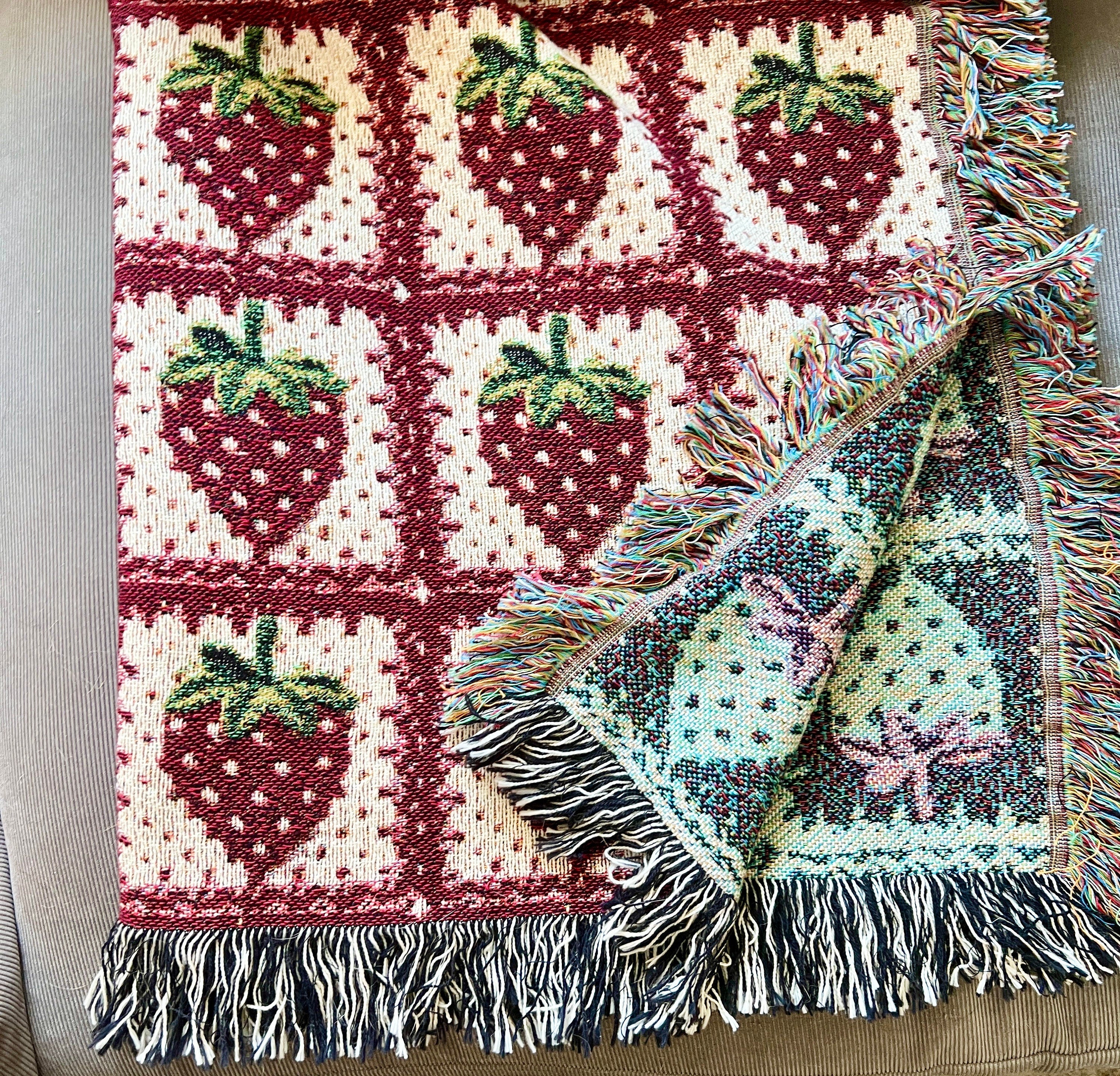 Strawberry Blanket Cotton Woven Throw Blanket, Granny Square Cottagecore Room Decor, Gift for Mom Coquette Aesthetic Wall Art Tapestry