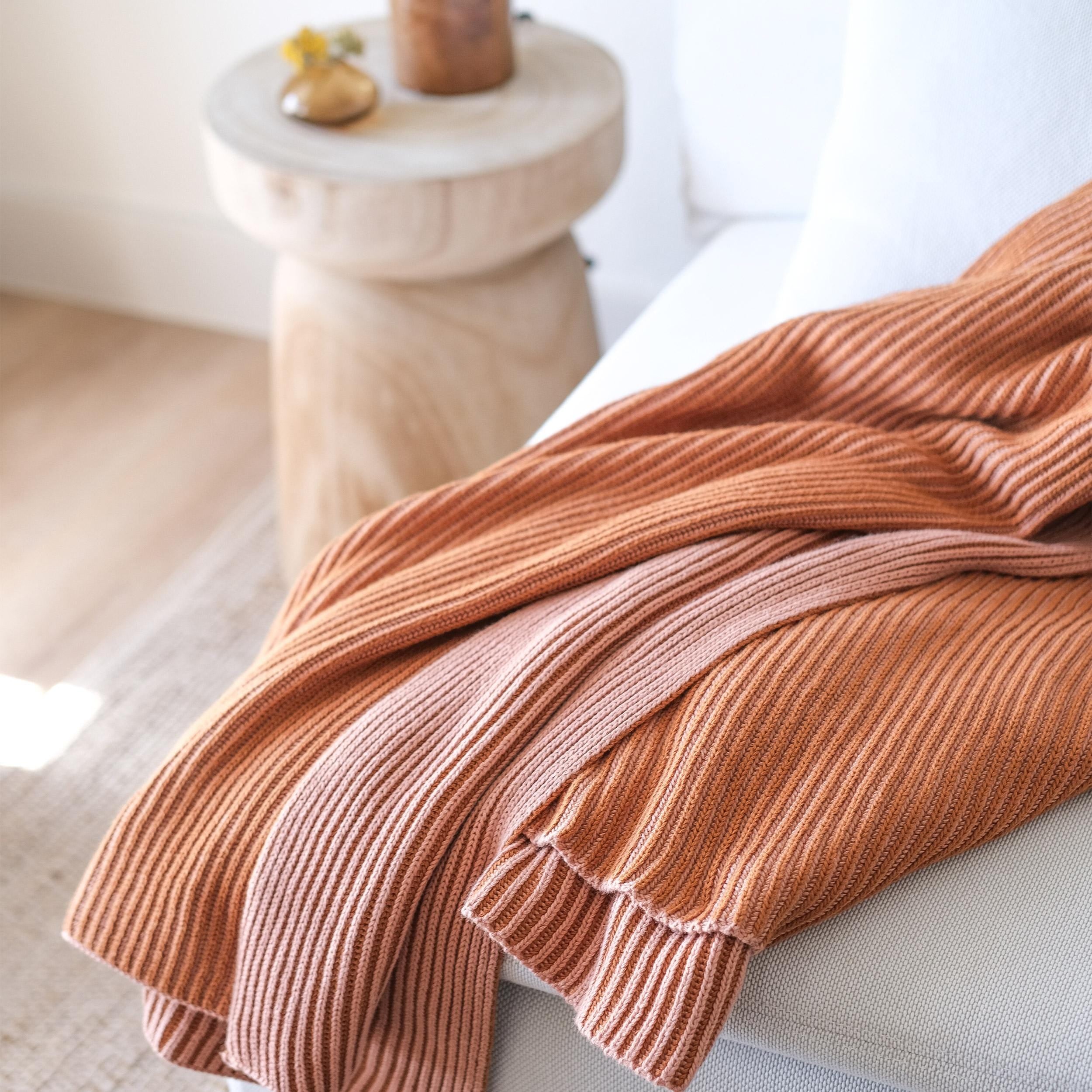 Lumi Living 100% Cotton Two Toned Rib Knit Throw Blanket (50x60)