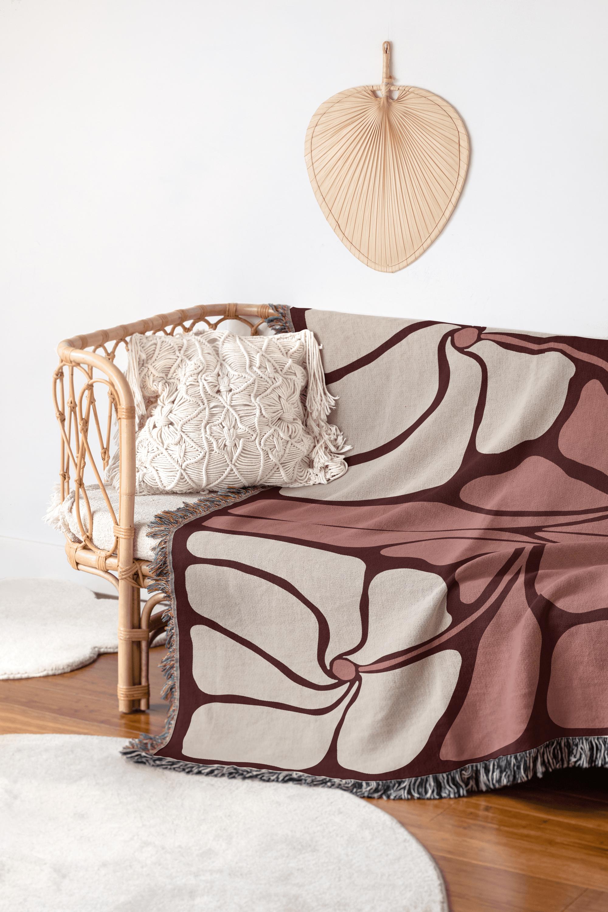 Art Nouveau Floral Woven Throw Blanket – Blush & Cream