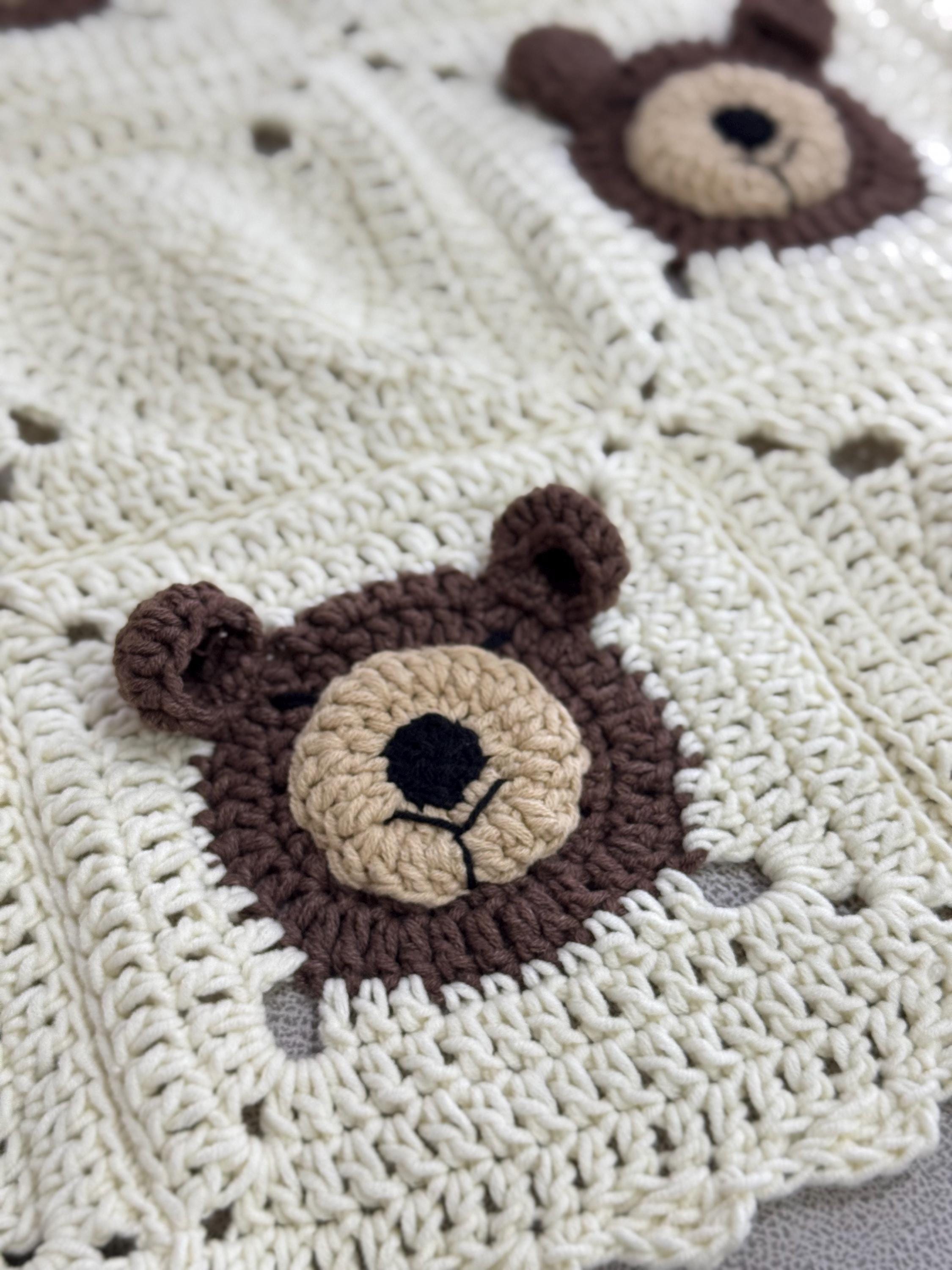 Teddy Bear Baby Shower Gift, Hairloom Baby Blanket, Baby Wrap Blanket, Crochet Animal Stroller, Unique Nursery Decor, Coton Toddler Throw