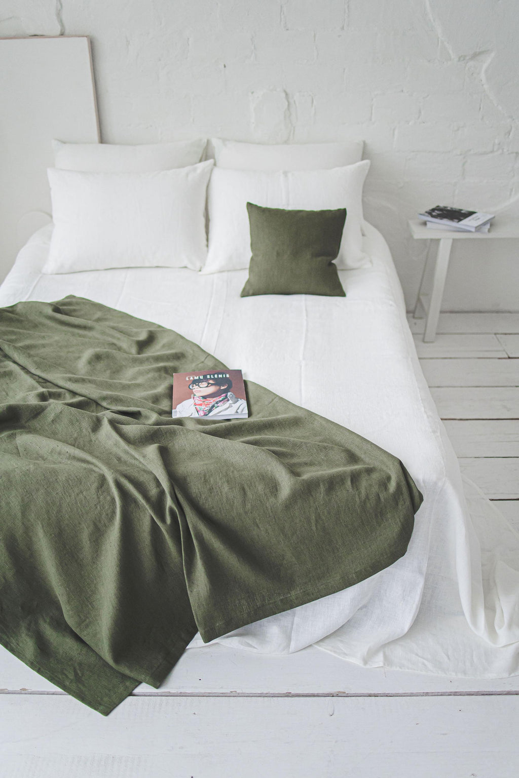 Natural Linen Throw Blanket, Handmade Cozy Linen Blanket, Forest Green Sofa Cover, Heavyweight Linen Bed Throw, Natural Linen Home Decor.